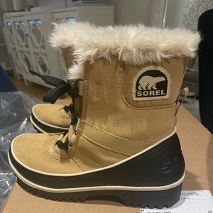 Sorel Tivoli Snow Boots